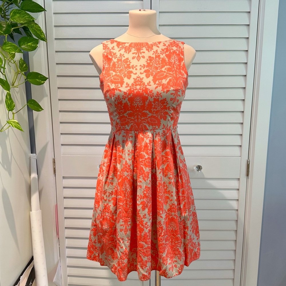 Lightweight Pleated Dress
